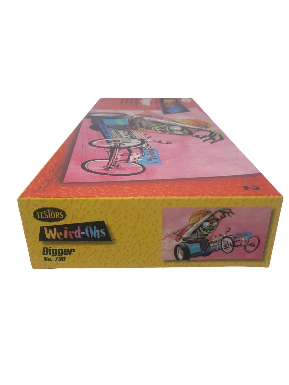 Testors Weird-Ohs Digger No 730 Ed Roth Style Hot Rod Plastic Model Kit